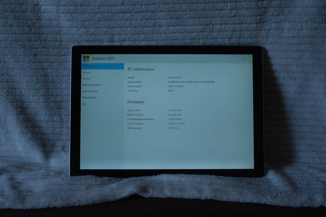 Surface Pro 6 タイプカバーケース・充電器