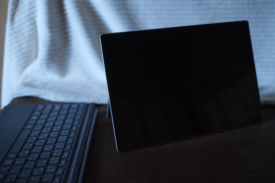 Surface Pro 6 タイプカバーケース・充電器