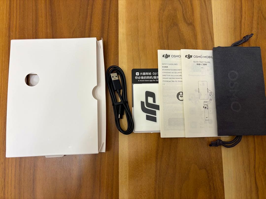 【付属品完備！】DJI Osmo Mobile 6スマートフォンスタビライザー