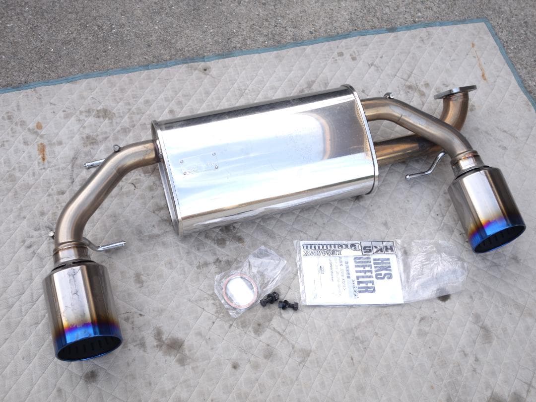 走行少 美品 オマケ付き HKS マフラー 86 brz zn6 zc6 後期