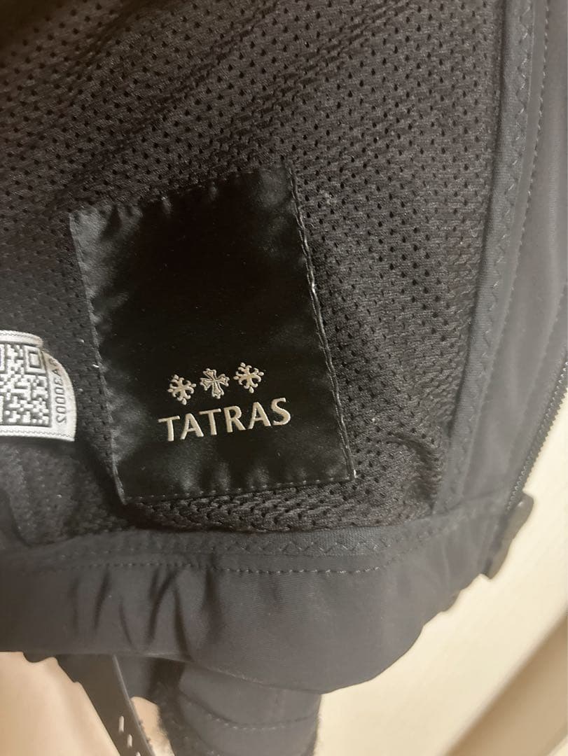 【美品】TATRAS POMPEO ソフトシェルパーカー ブラック 02正規品