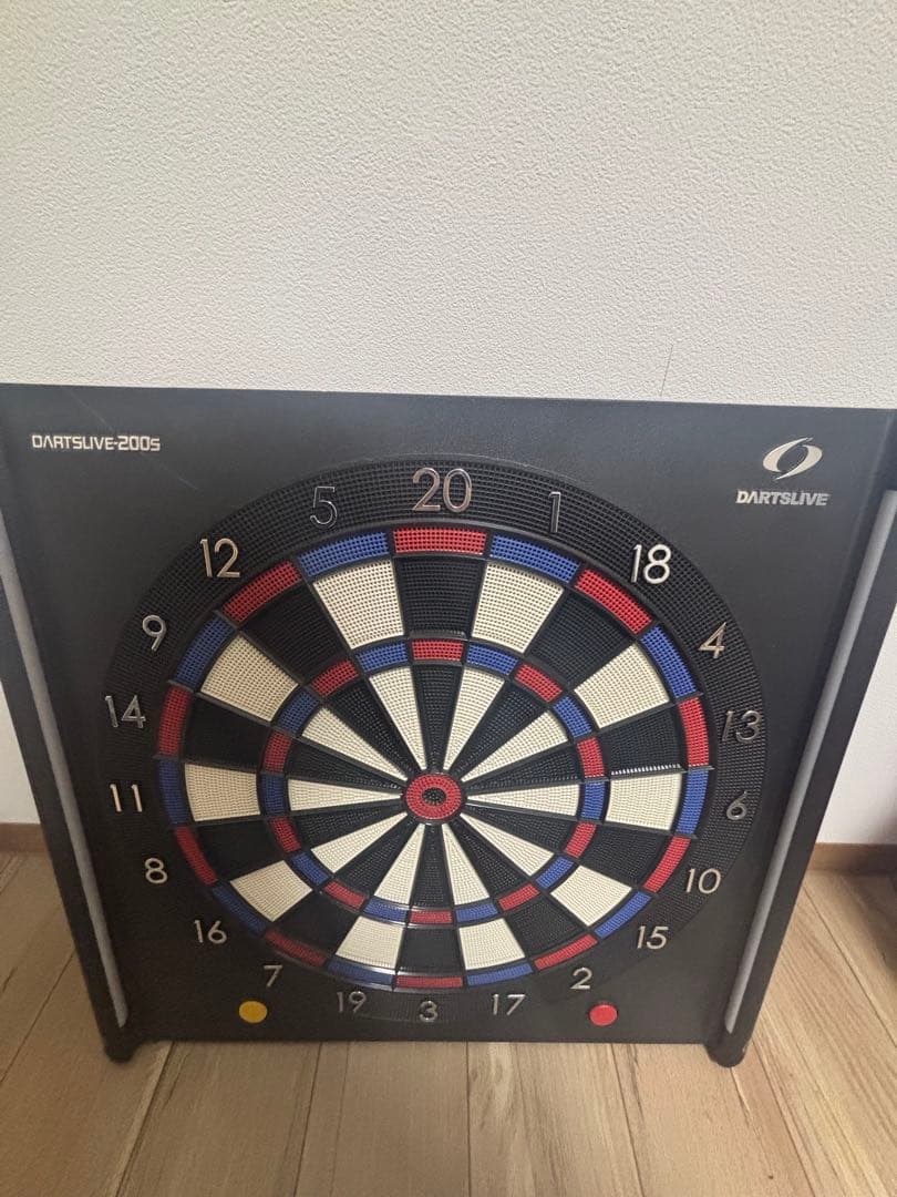 DARTSLIVE200s ダーツ版✖️2ダーツ台✖️1付