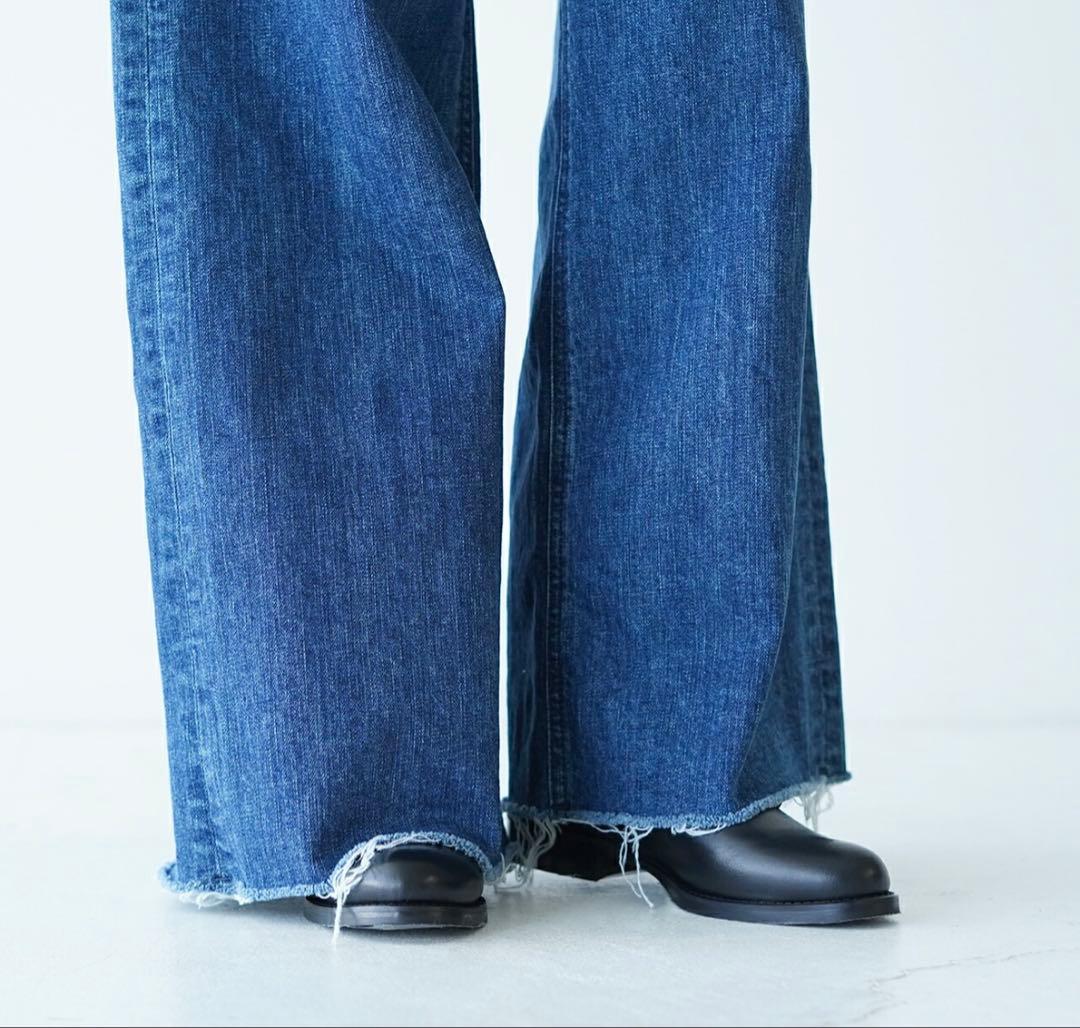 ヤヌーク ワイドフレアデニムパンツ カットオフレディース 26