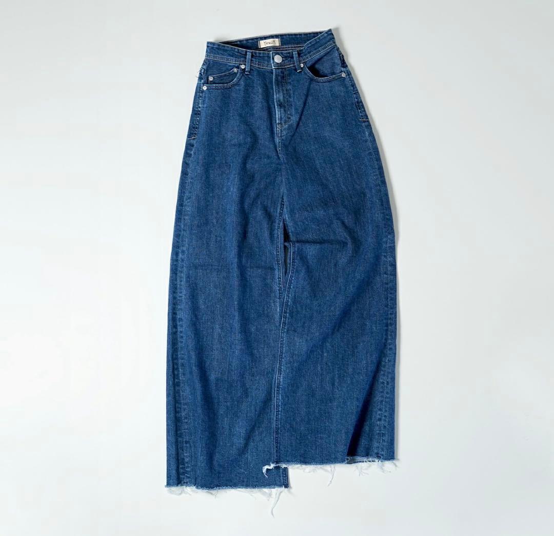 ヤヌーク ワイドフレアデニムパンツ カットオフレディース 26