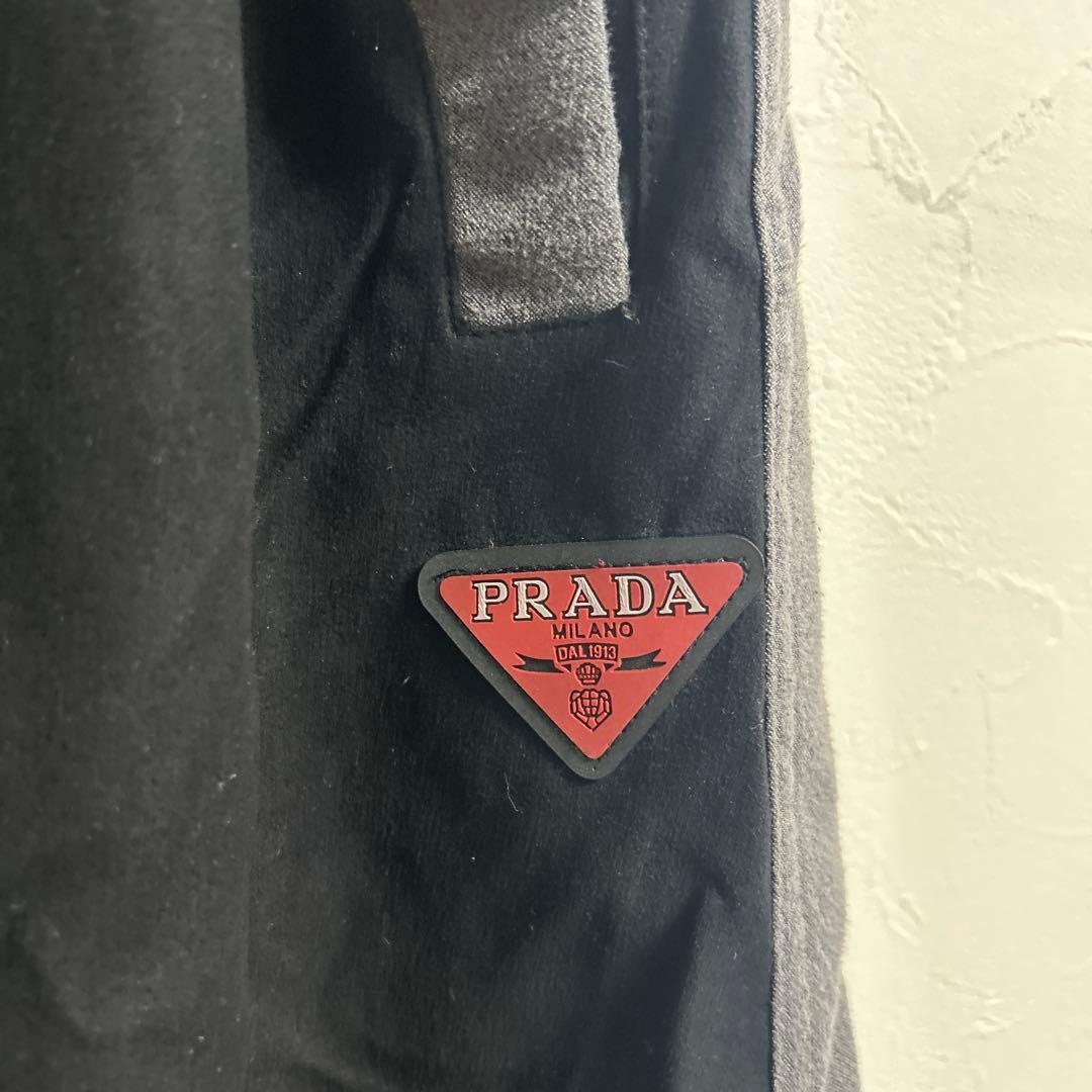 PRADA ブラック グレー パンツ