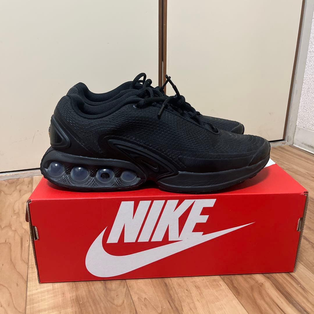 靴 NIKE AIR MAX DN 27.5cm