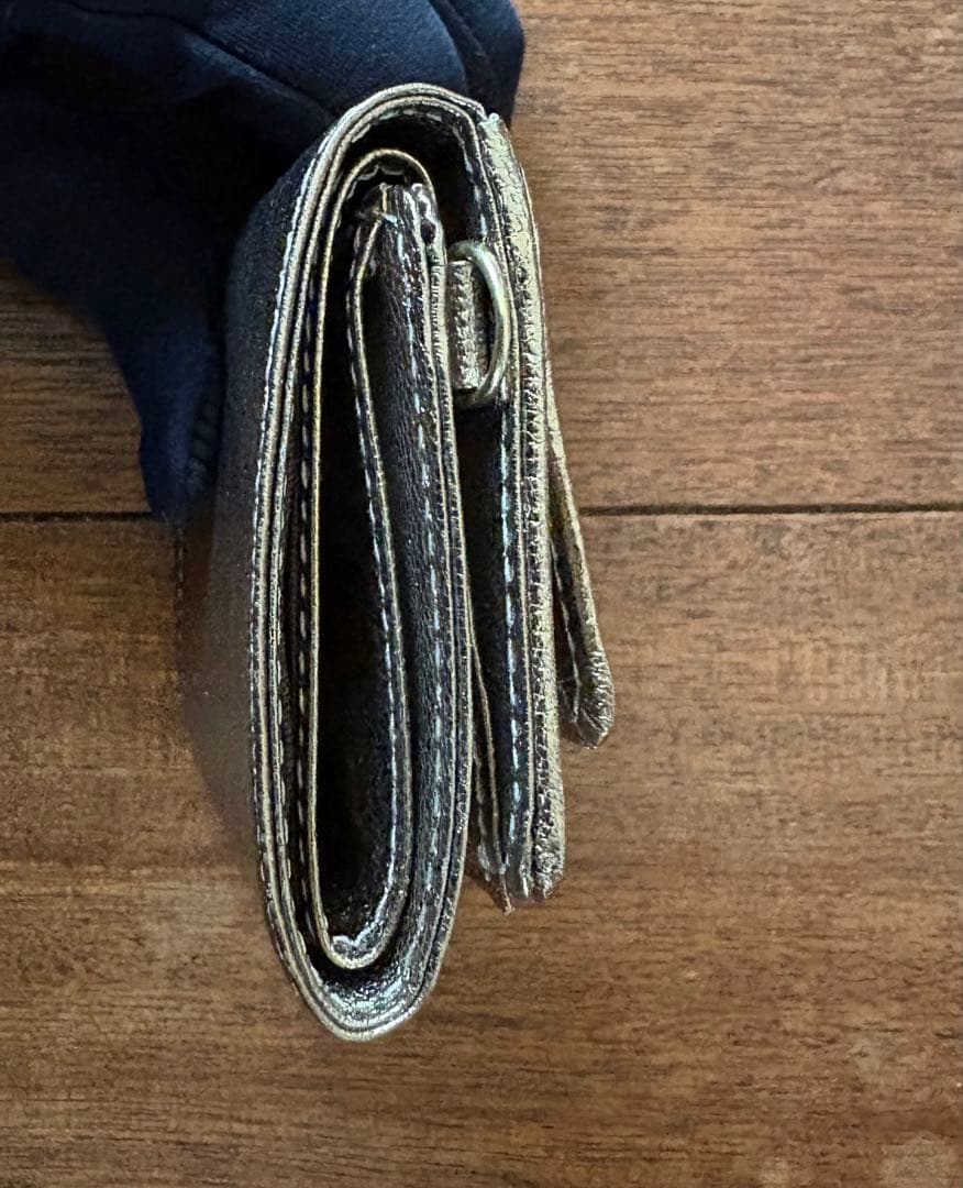 our 三つ折り財布　シャンパンゴールド