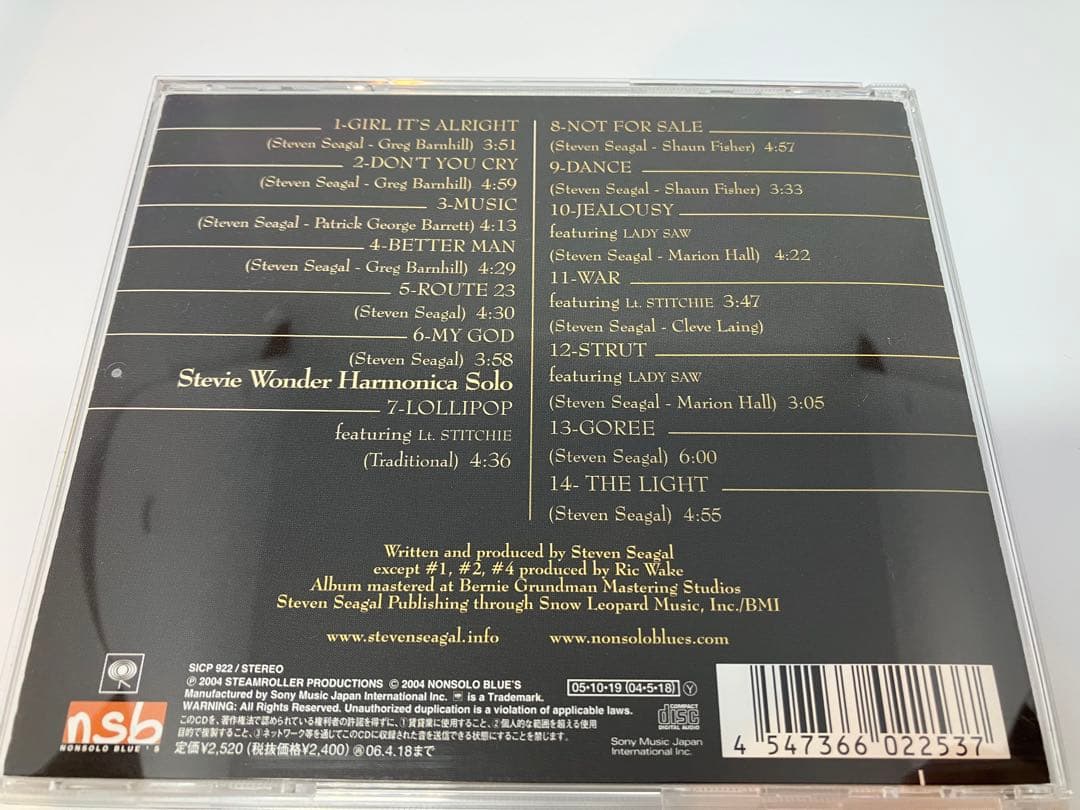 スティーヴン・セガール 直筆サイン入り本人曲CD 特製アクリルフレーム入り