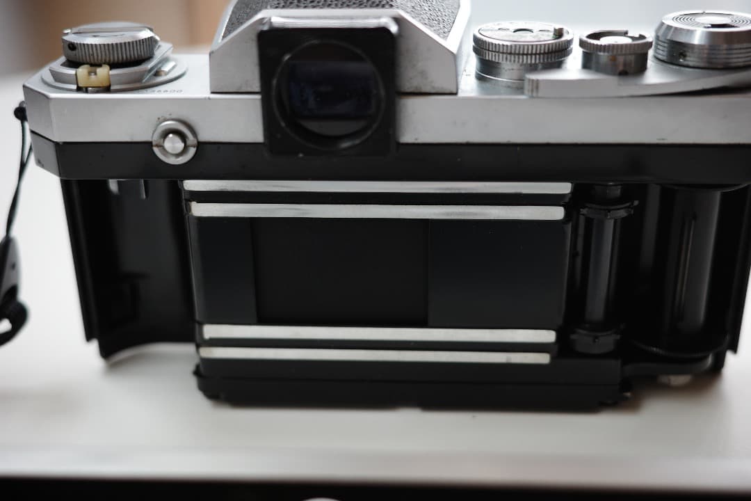 【ジャンク品】Nikon F 一眼レフカメラ 35mmフィルム