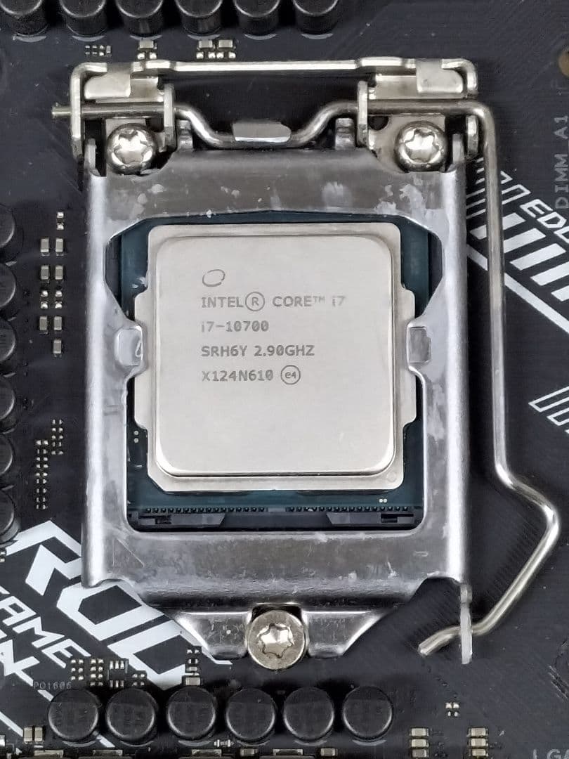 j*e様 V*H様 ROG STRIX Z490-E GAMING ・CPU i