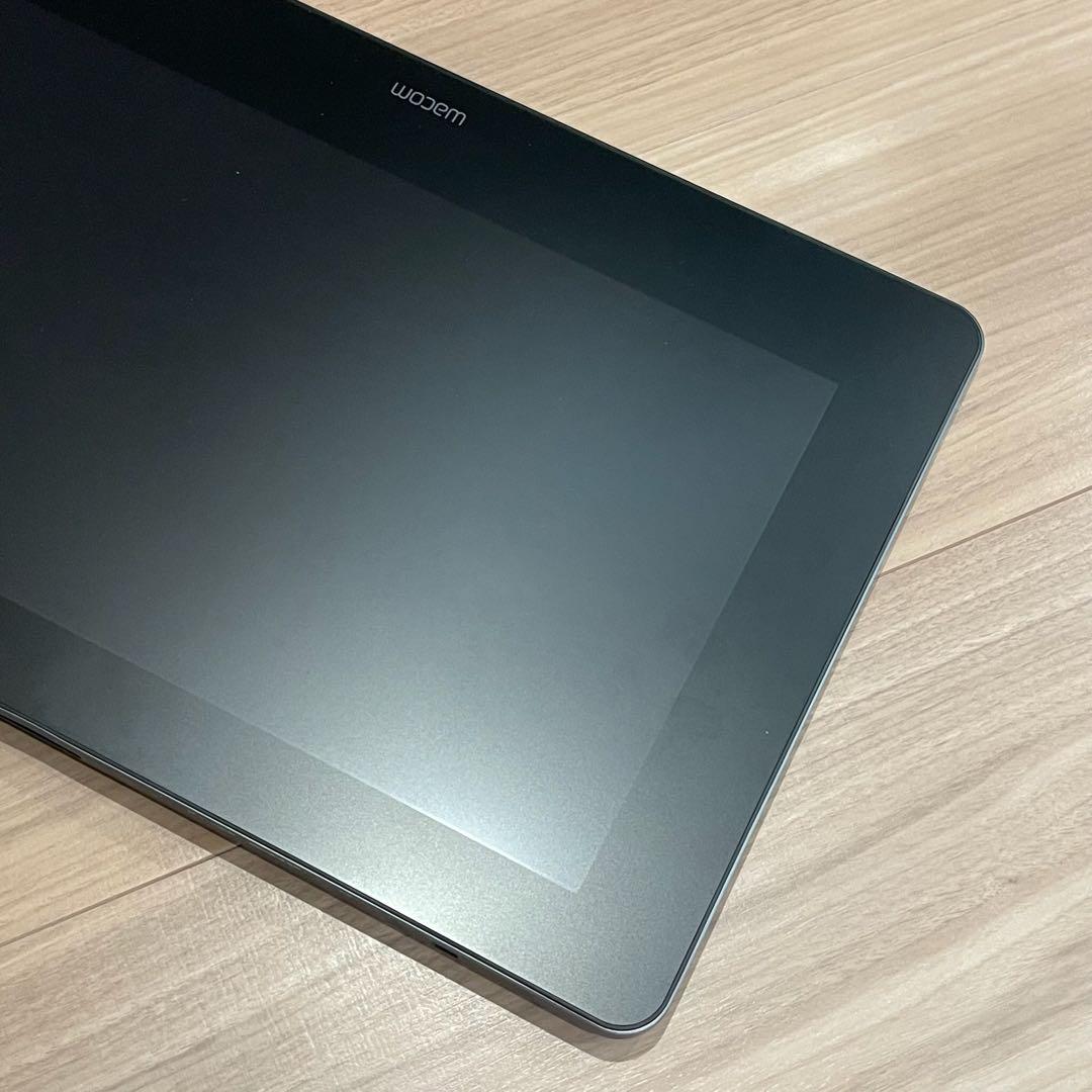 Wacom Cintiq Pro 13 DTH-1320 ワコム　液タブ