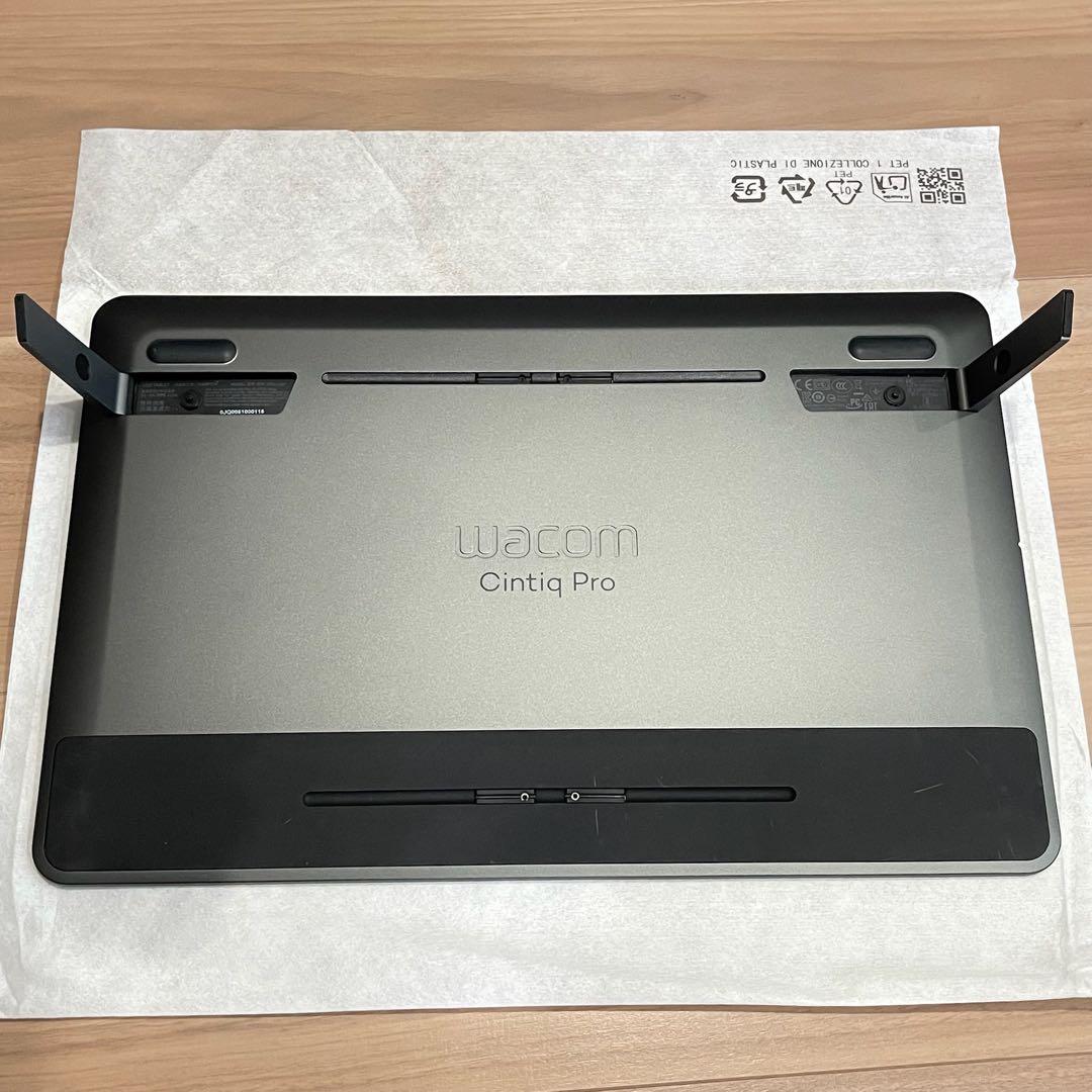 Wacom Cintiq Pro 13 DTH-1320 ワコム　液タブ