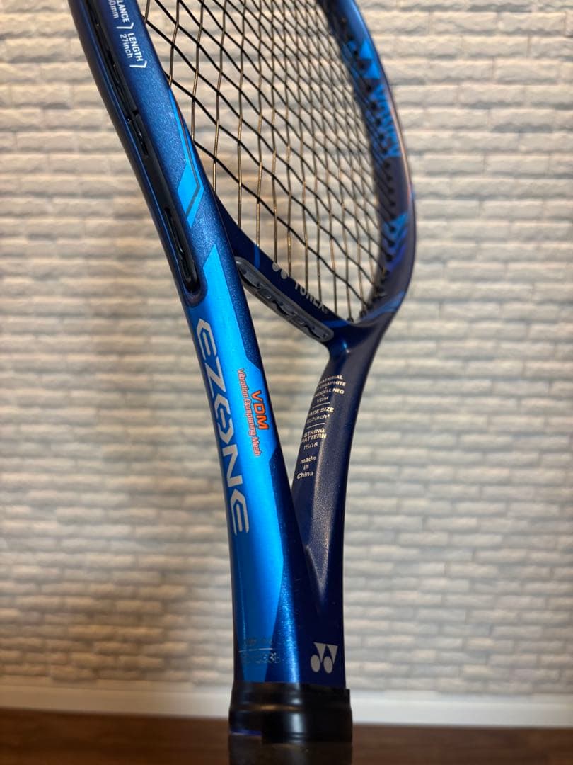 【軽量•初心者向け】YONEX EZONE FEEL テニスラケット