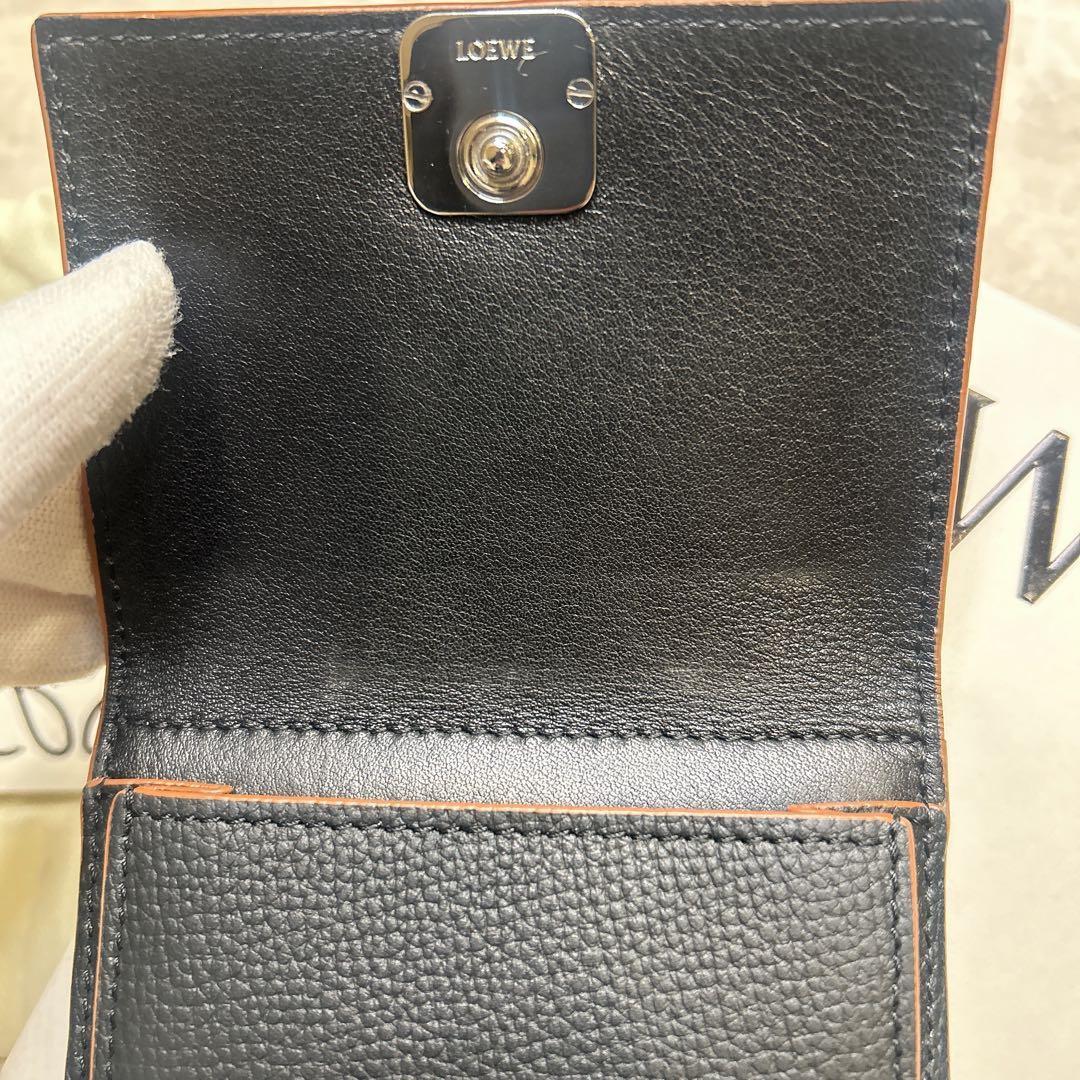 美品✨ LOEWE ロエベ トライフォールド 三つ折り財布 箱・巾着付き