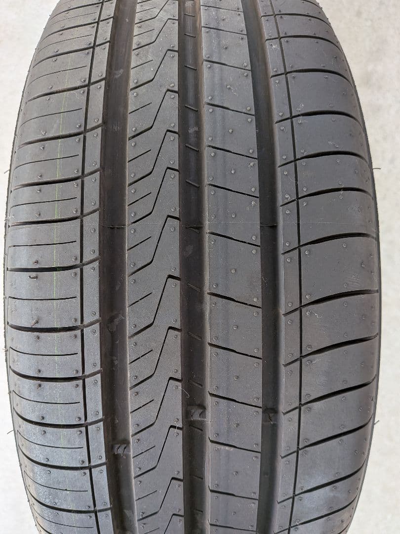新車取り外し　ハンコック 215/60R16インチ 4本セット