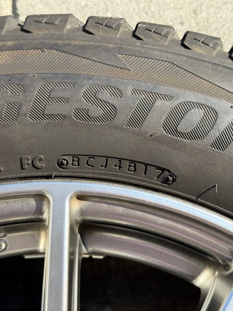 スバル純正stiホイール 17インチ PCD100 ＋48 スタッドレス付