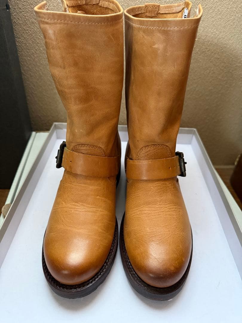 【値下げしました】FRYE レディースブーツ【VERONICA SHORT】