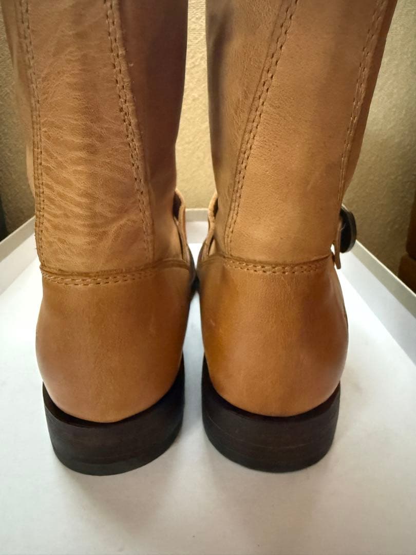 【値下げしました】FRYE レディースブーツ【VERONICA SHORT】