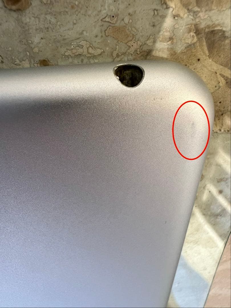 よ＊【美品】Apple iPad 7世代 シルバー A2197 本体のみ
