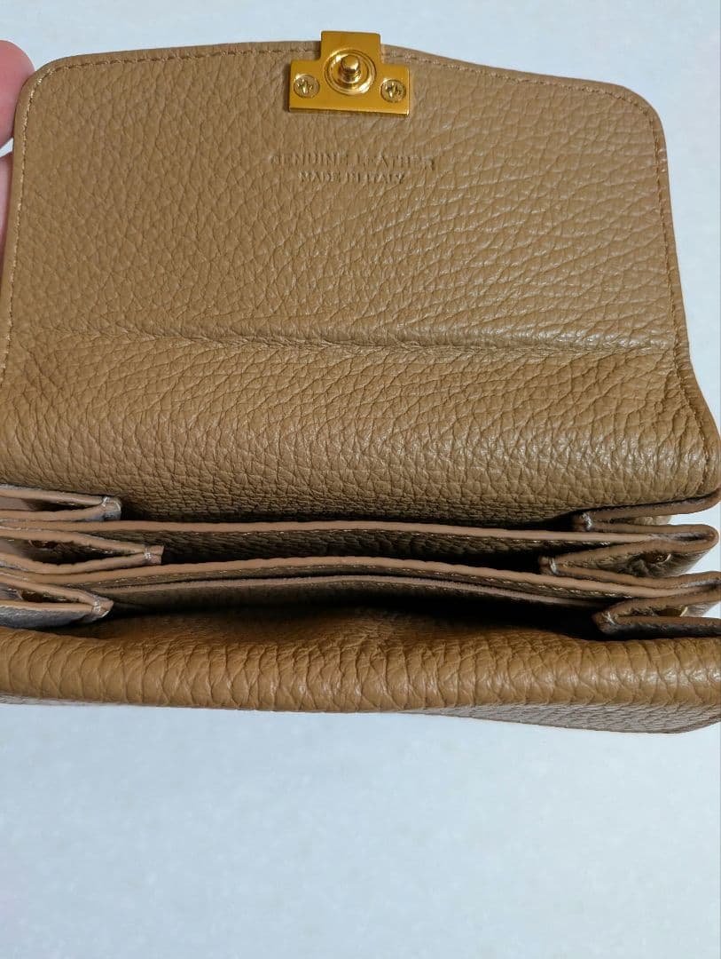 美品 定価42900円 IACUCCI アバウォレット CERVO イアクッチ