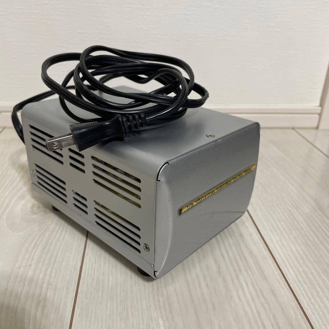 カシムラ　アップ・ダウン変圧器 1000VA 100V/230V
