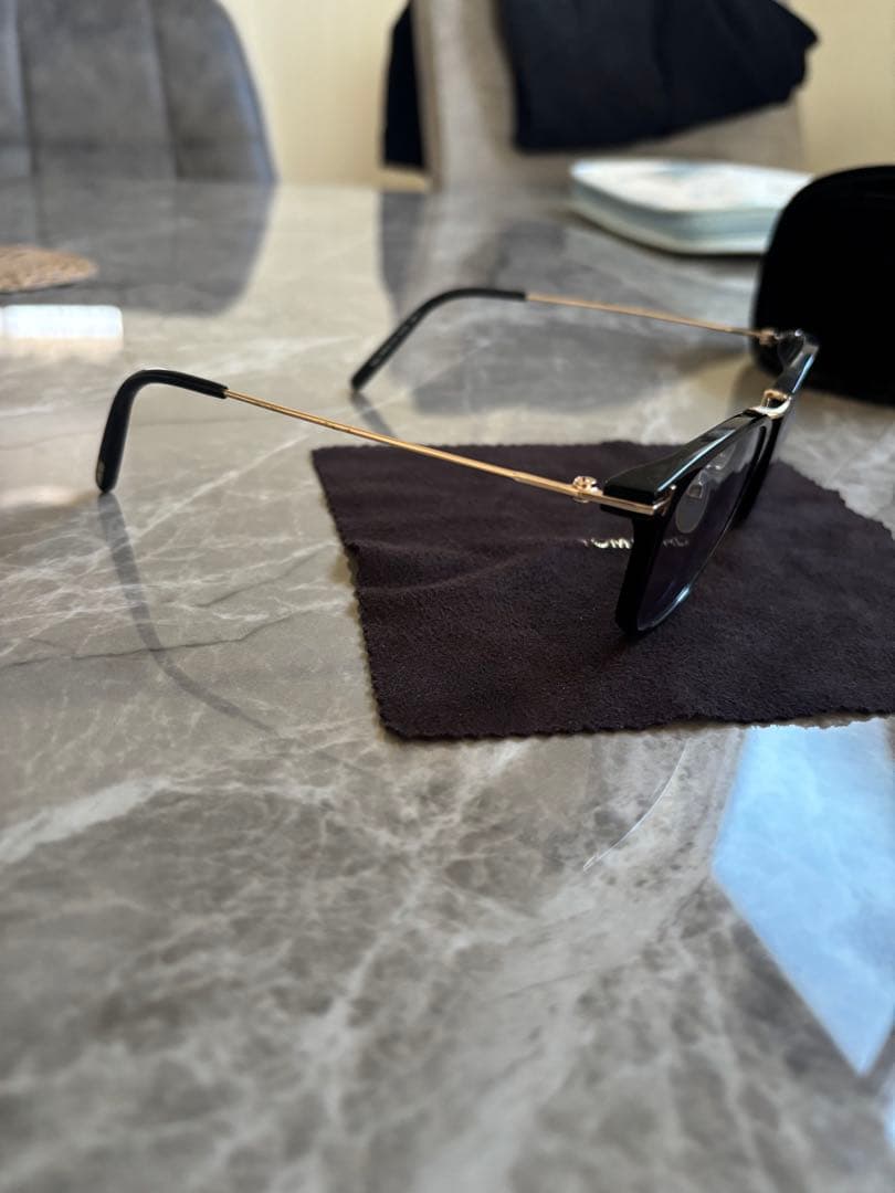 最終値下げ TOM FORD TF672 01V 朝倉未来着用モデル