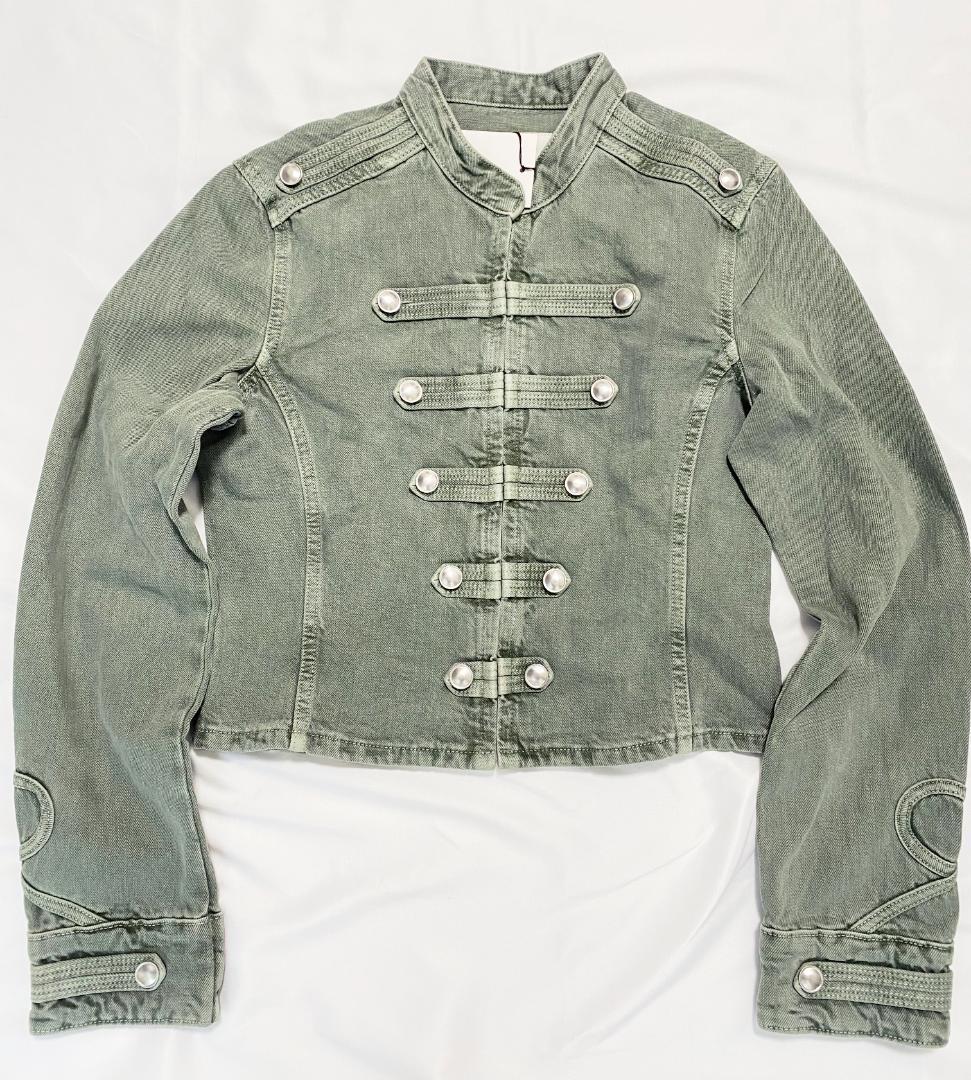 希少 ZARA ボタンディテール入りフィットジャケット 緑色 XS