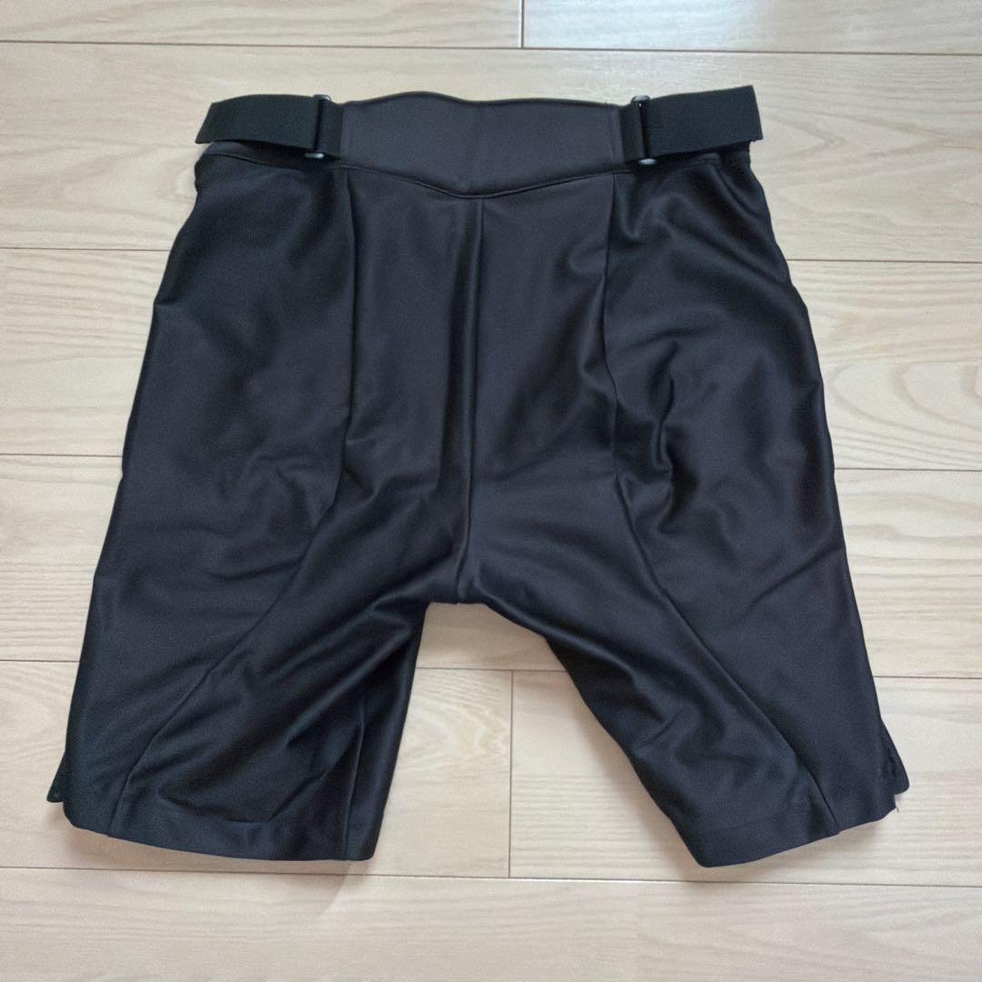 オンヨネ　スキー　ハーフパンツ　Mサイズ