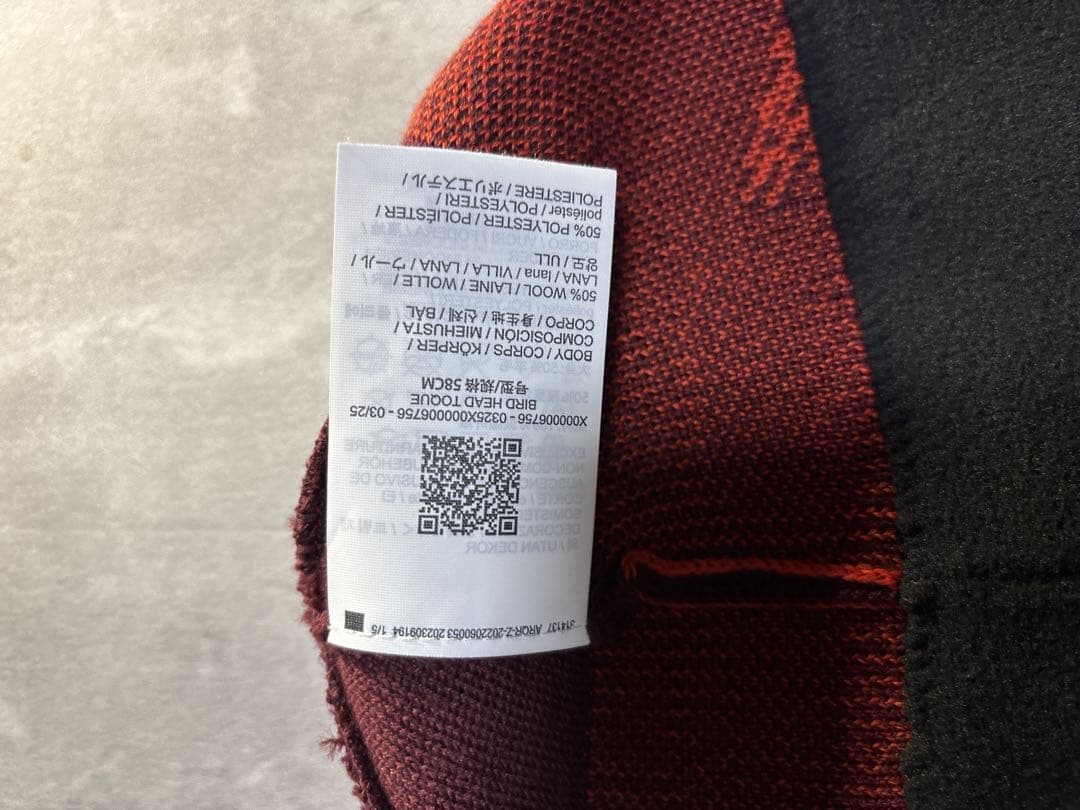 Arcteryx bird head バードヘッドトーク レッド　ビーニー