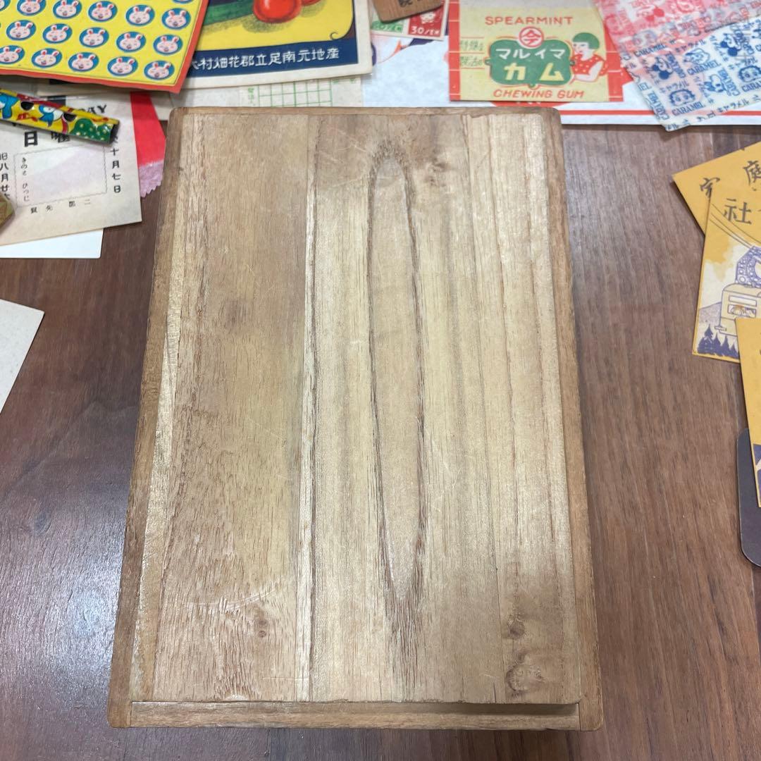 昭和レトロ紙モノ当時もの木箱、アイス袋、クジ、玩具など♡