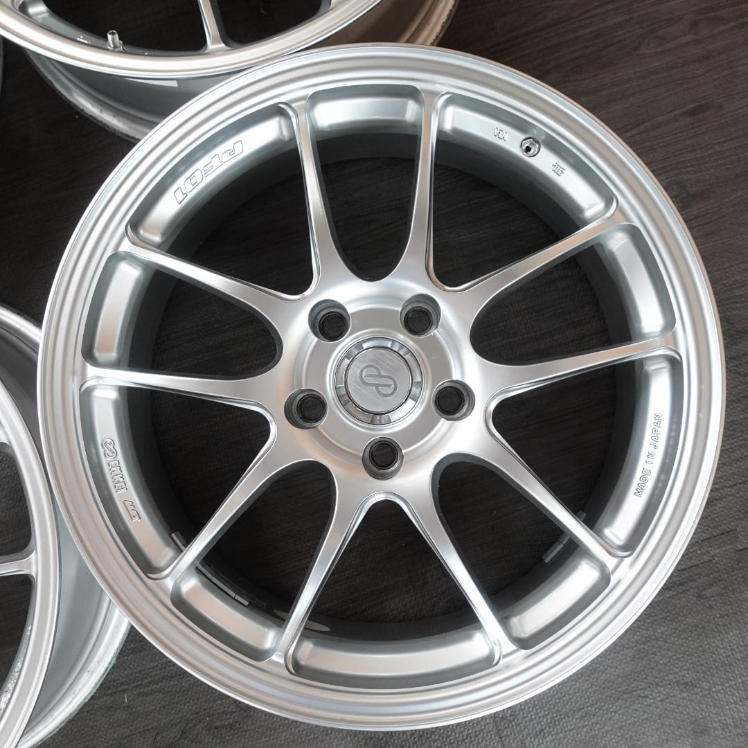 [美品] ホイール　ENKEI PF01 18インチ　5x114.3