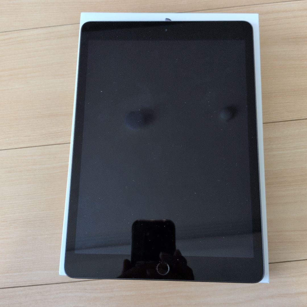 Apple iPad スペースグレー 本体 充電器付き
