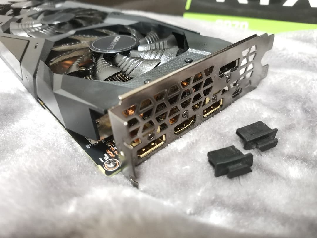 GeForce RTX 2070 8G GIGABYTE 3ファン 非マイニング