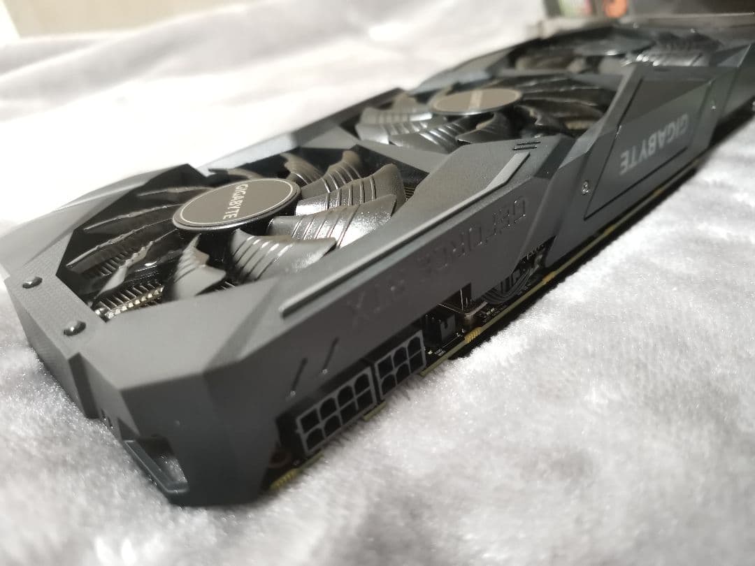 GeForce RTX 2070 8G GIGABYTE 3ファン 非マイニング