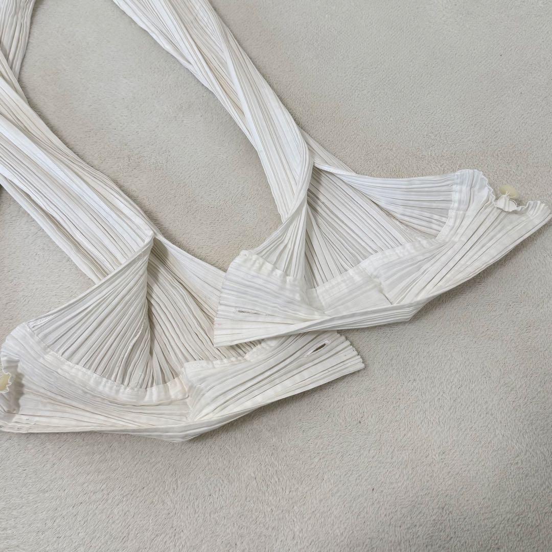 ISSEY MIYAKE 変形　立体　プリーホワイト　ロングカーディガン