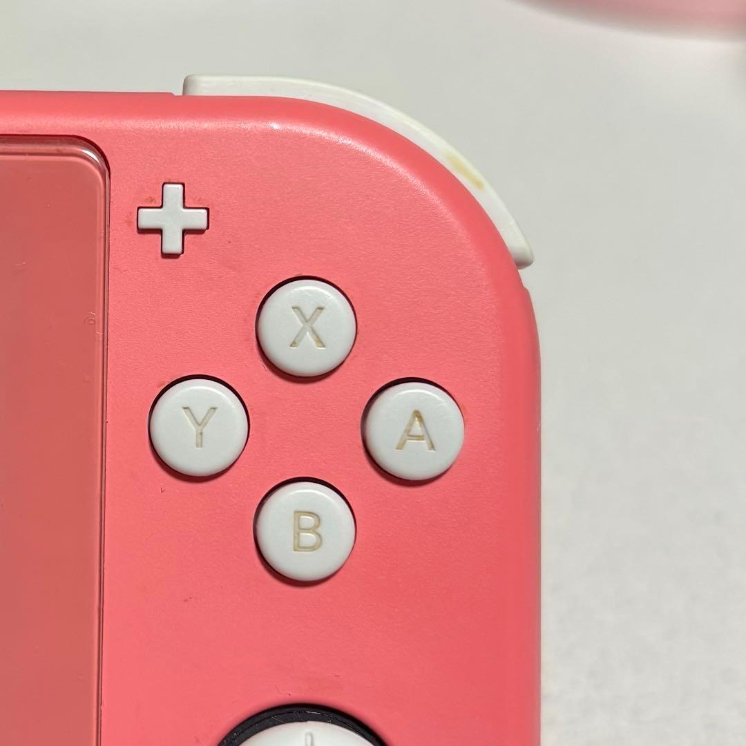 Nintendo Switch Light コーラルピンク