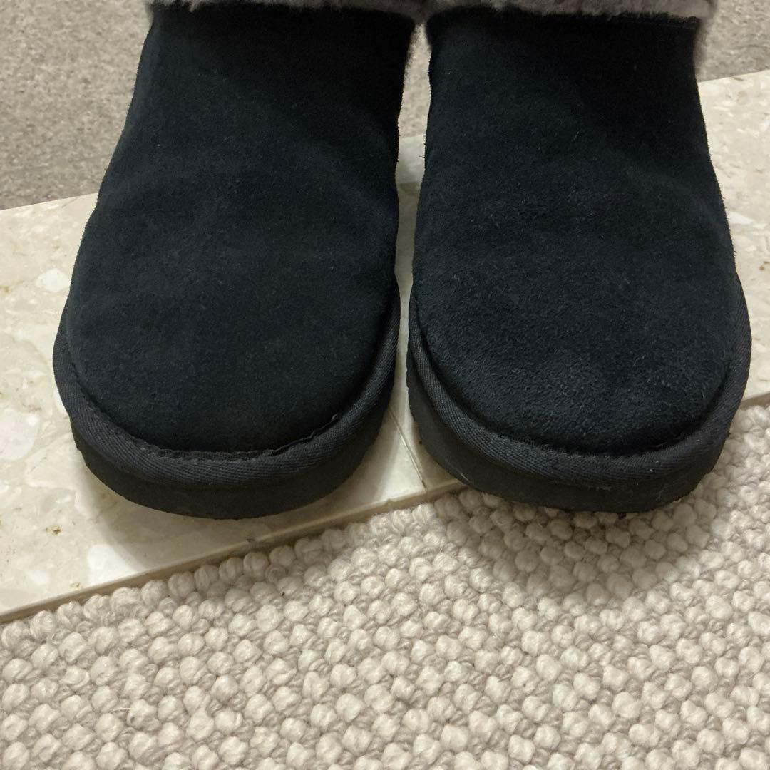 UGG（アグ）ムートンブーツ　黒　サイズ26cm