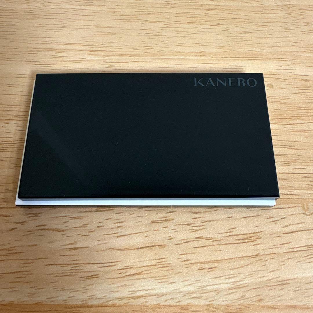 カネボウ　メルティフィールウェアII 115 ラベンダー