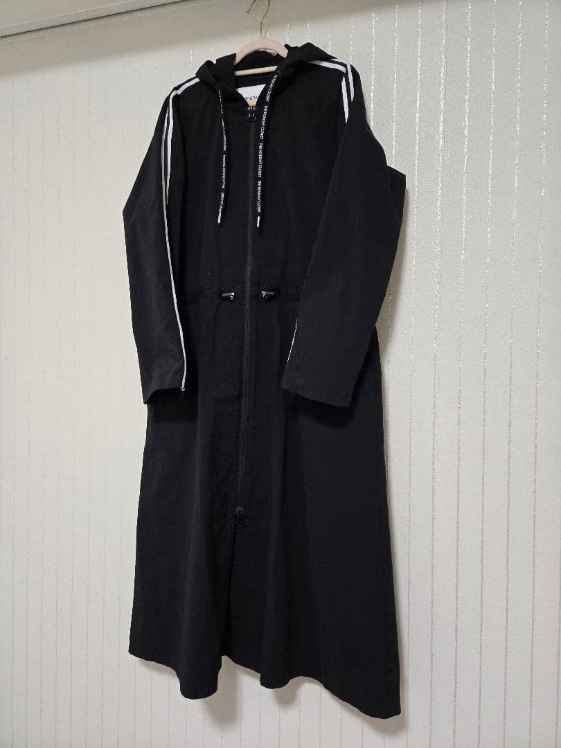 美品：THE HOLIDAYCLOSET（PINKY&DIANNE）ロングコート