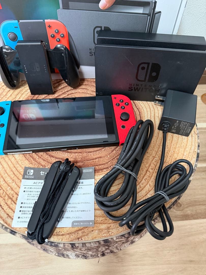 Nintendo Switch ニンテンドースイッチ本体　ネオン③