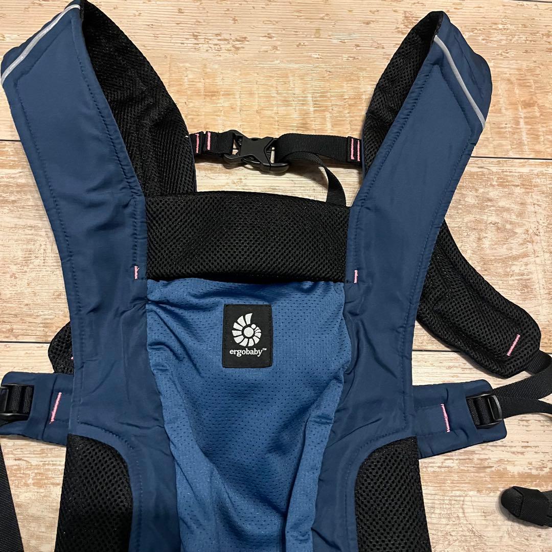 《美品》エルゴベビー　コンパクトベビーキャリア　AWAY