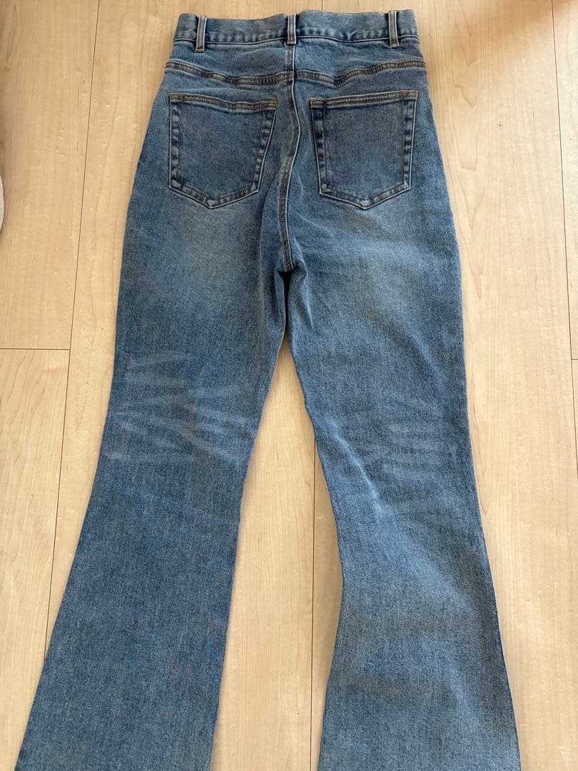 Loure ストレッチフレアデニムパンツ