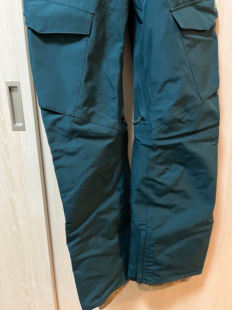 バートン　GORE RESERVE ビブパンツ　スノーボードウェア　ゴアテックス
