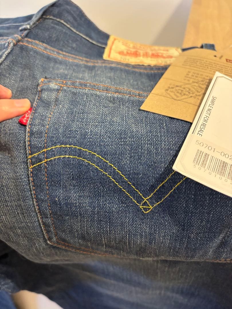 Levi's 701 ストレートデニム 28