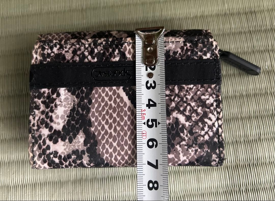 レスポートサック ヘビ柄 三つ折り財布 パイソン柄
