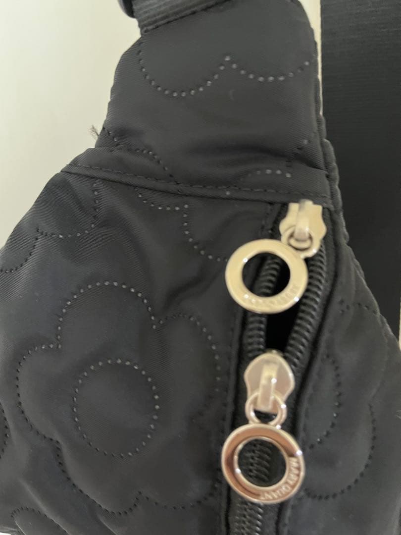 【超美品】未使用⭐️MARY QUANT⭐️ボディバッグ　お値下げしました！