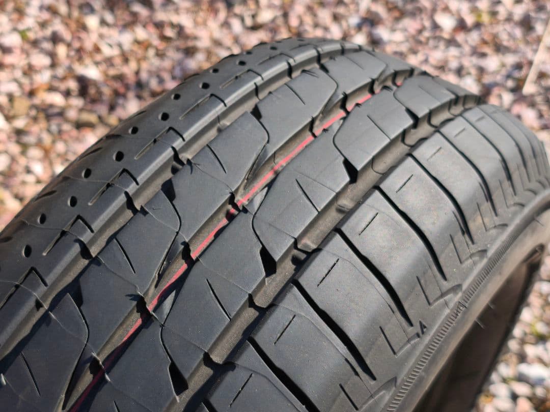 ブリヂストン ルフト RV2 195/65R15 4本セット 2025年製