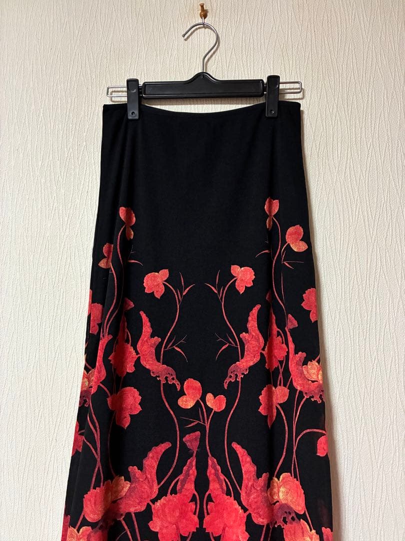 VIVIENNETAM ヴィヴィアンタム　蓮の花　サイドスリット　スカート