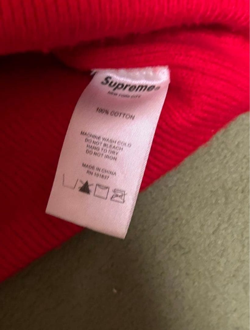 supreme ビーニー 赤