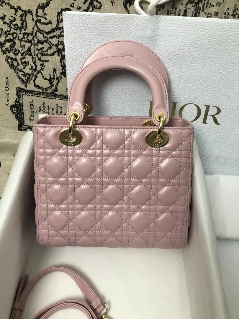 Lady Dior バッグ　ミニ　ピンクレディディオール